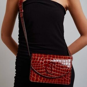 NEW🔥Christian Louboutin Small Loubi54 Croc Embossed Patent Leather Bag🔥